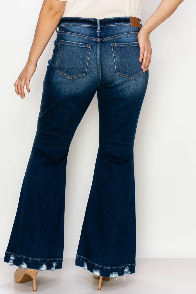 PLUS SIZE MID RISE SUPER FLARE JEANS