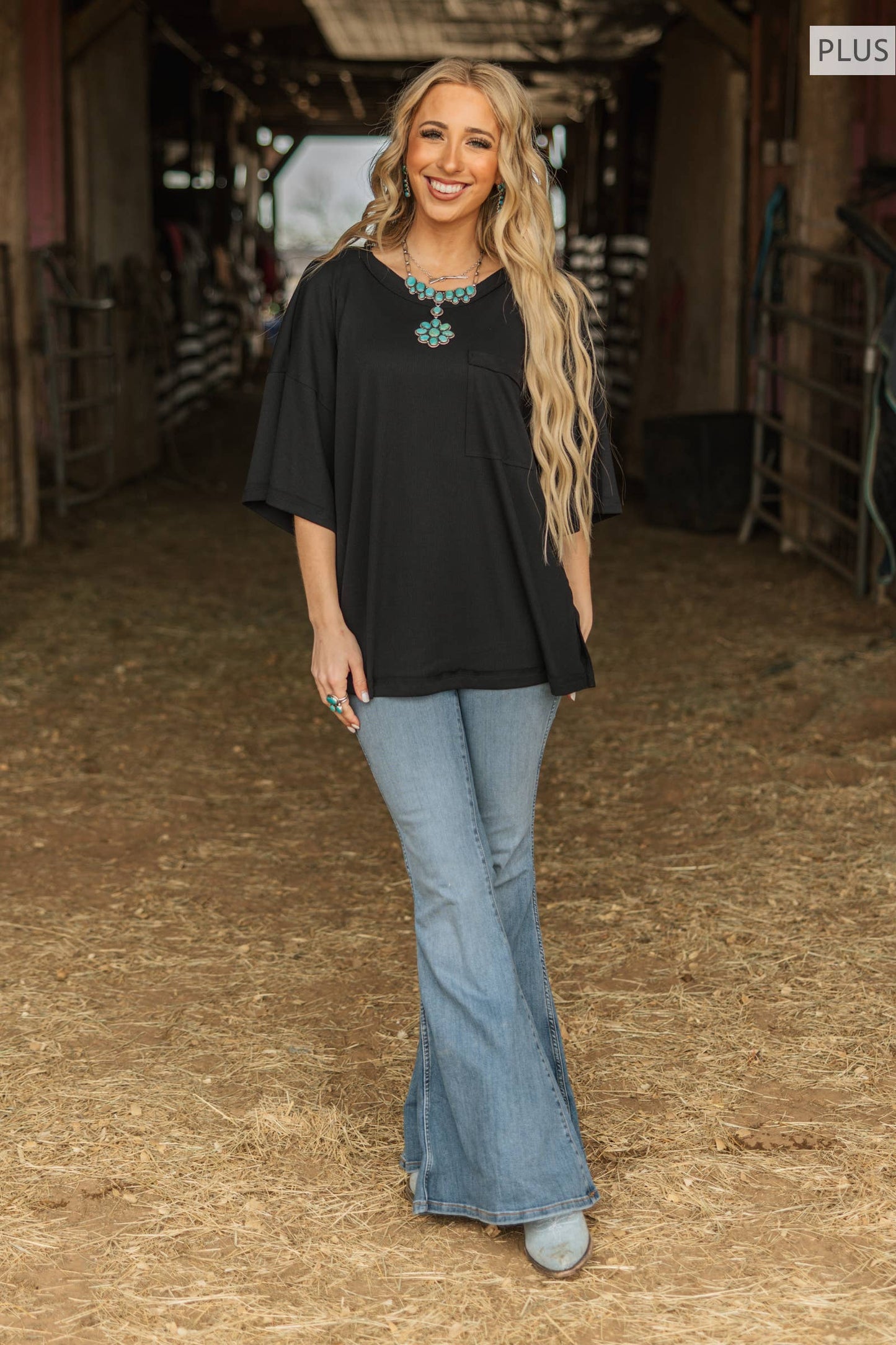 PLUS SIZE Ribbed Relaxed Boyfriend Shirt w/ Pocket Detail